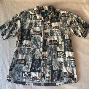 Paradise Blues Silk Blend Casual Button Down Size Large Surfboard Pattern